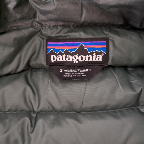 Patagonia Women's Down Sweater Vest - Picture 2 of 3